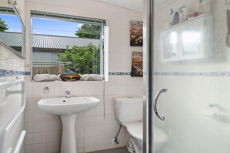 Photo of property in 44 Mere Road, Taupo, 3330