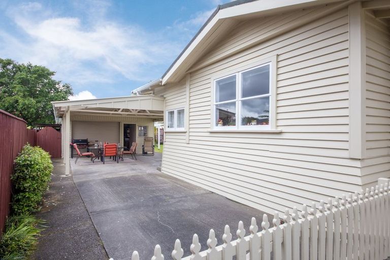 Photo of property in 18 Rongopai Street, Palmerston North, 4414