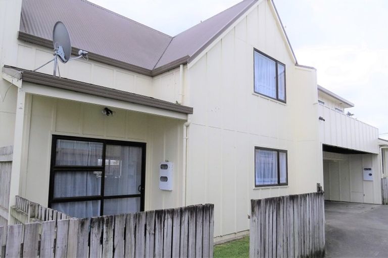 Photo of property in 3/3 Inverness Avenue, Hamilton East, Hamilton, 3216