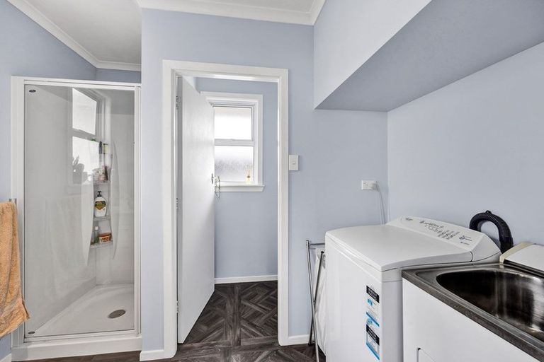 Photo of property in 1 Ramanui Avenue, Hawera, 4610