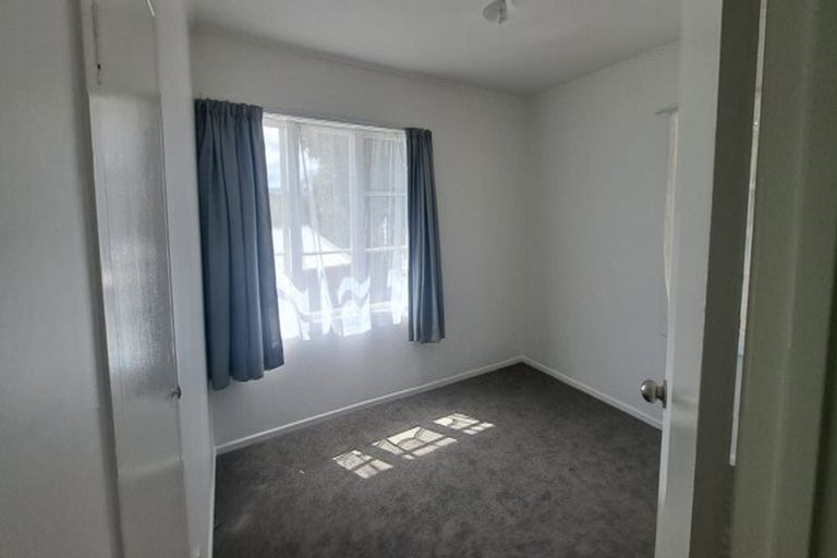 Photo of property in 14 Bolton Place, Otara, Auckland, 2023