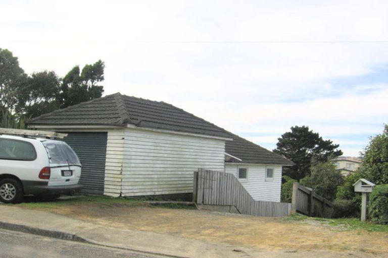 Photo of property in 108 Ironside Road, Johnsonville, Wellington, 6037