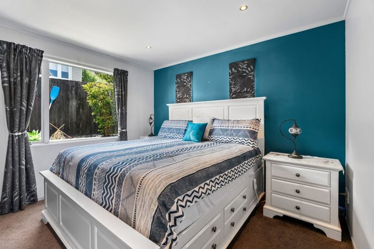 Photo of property in 19b Commins Road, Onerahi, Whangarei, 0110