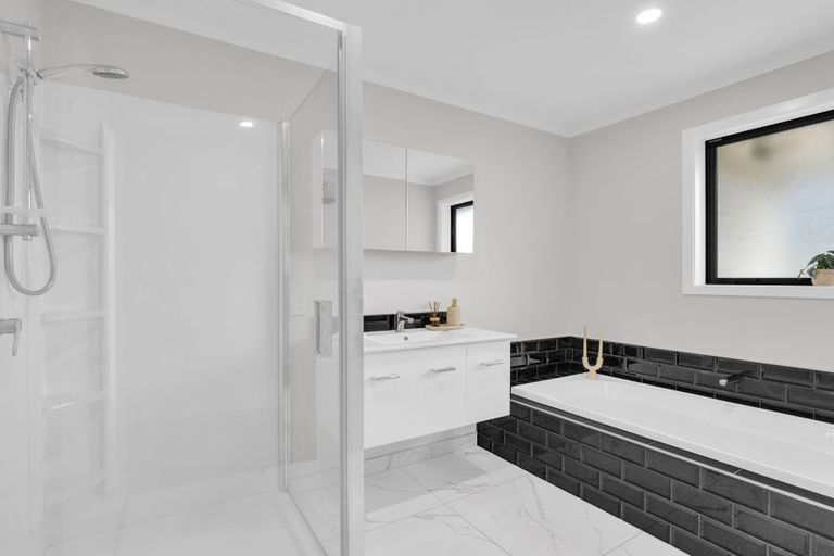 Photo of property in 43 Nicolau Avenue, Rolleston, 7615