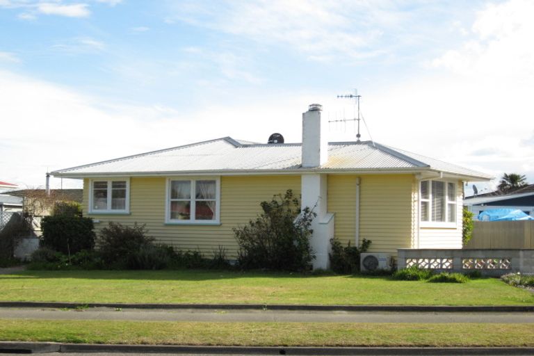 Photo of property in 12 Bill Hercock Street, Pirimai, Napier, 4112
