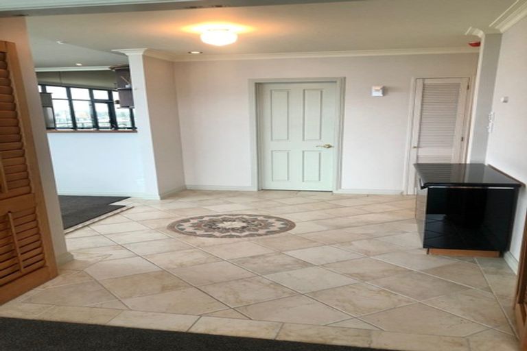 Photo of property in 58/45 Stanley Road, Stanley Point, Auckland, 0624