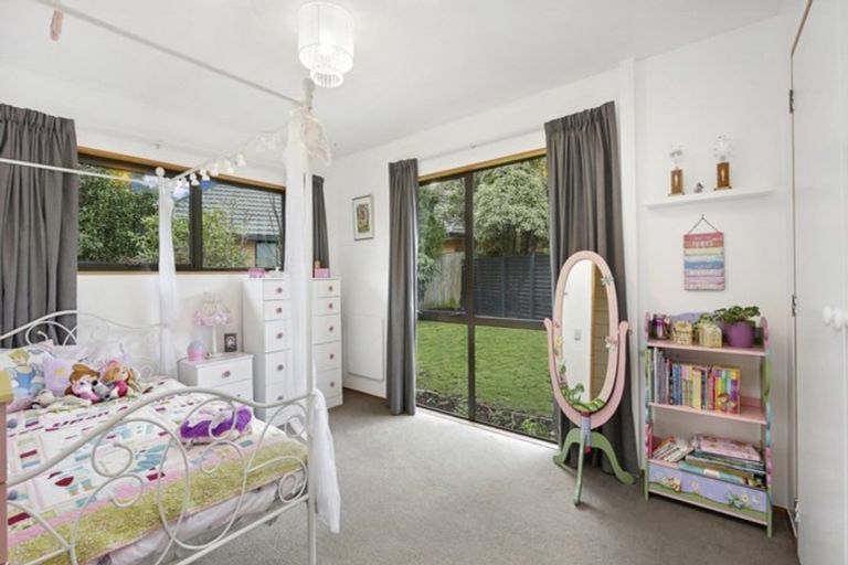 Photo of property in 8 De Renzie Place, Kirwee, Darfield, 7571