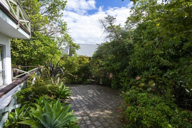 Photo of property in 22 Gaddums Hill Road, Outer Kaiti, Gisborne, 4010