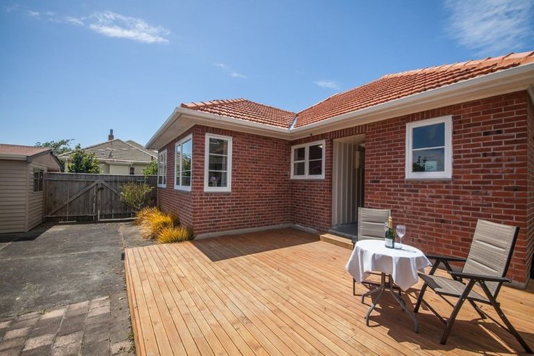 Photo of property in 54 Savage Crescent, West End, Palmerston North, 4412