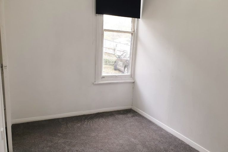 Photo of property in 80 Shakespeare Road, Bluff Hill, Napier, 4110