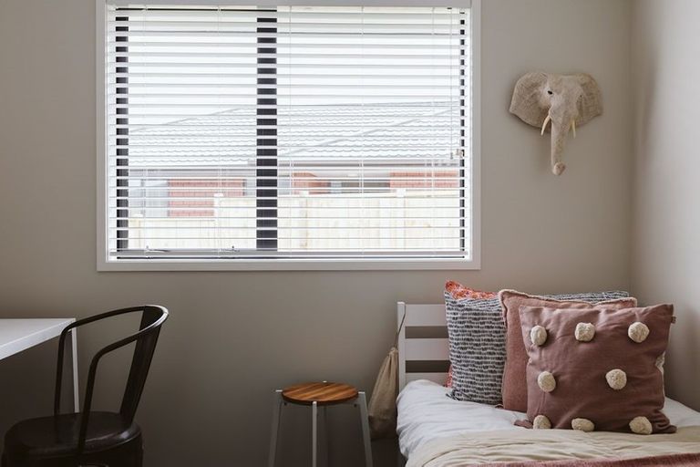 Photo of property in 2 Yulestar Place, Hawera, 4610