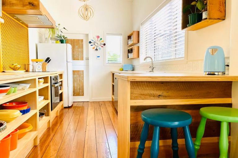 Photo of property in 57a Beach Road, Tahunanui, Nelson, 7011