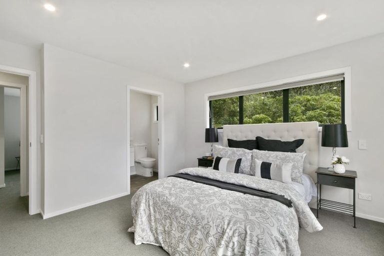 Photo of property in 38 Sunny Grove, Wainuiomata, Lower Hutt, 5014