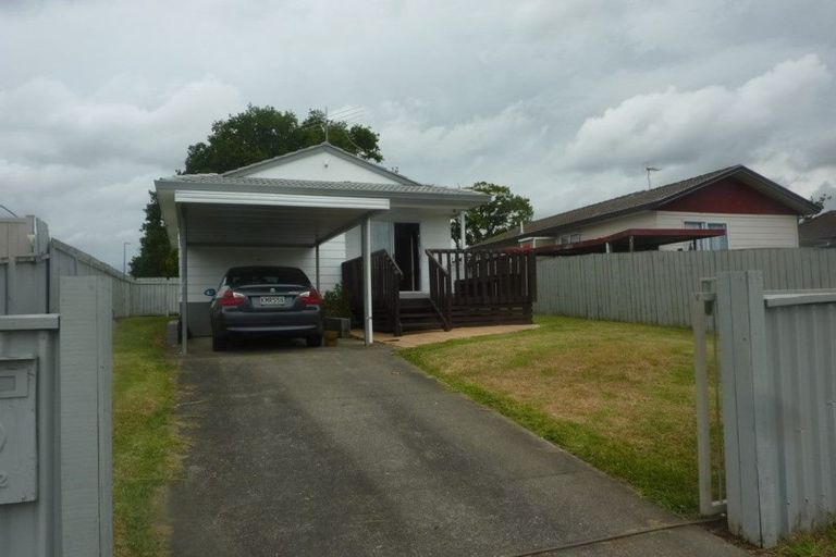 Photo of property in 1/12 Norrie Smith Avenue, Flat Bush, Auckland, 2023
