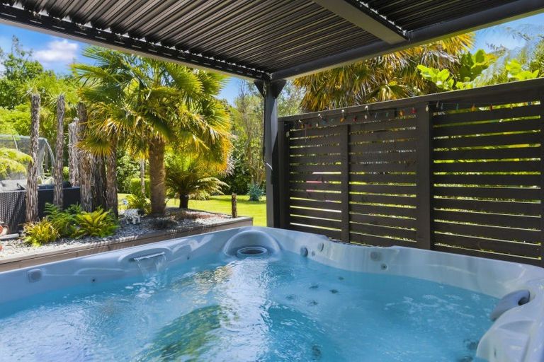 Photo of property in 126 Maui Pomare Road, Nikau Valley, Paraparaumu, 5032