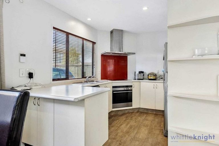 Photo of property in 2/90 Picton Avenue, Riccarton, Christchurch, 8011