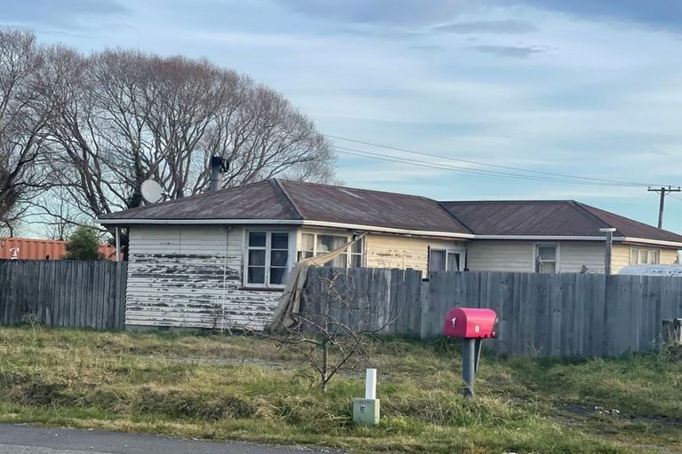 Photo of property in 1 Rangiora Woodend Road, Woodend, 7610