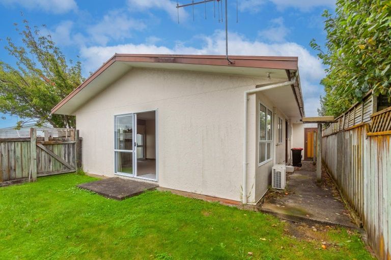 Photo of property in 1/111 Auckland Road, Greenmeadows, Napier, 4112