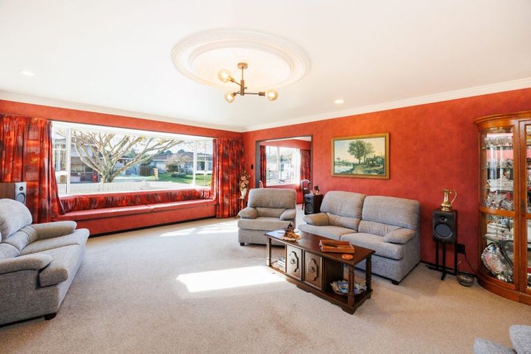Photo of property in 52 Carter Crescent, Awapuni, Palmerston North, 4412