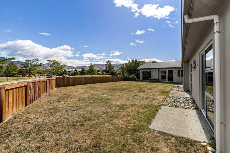 Photo of property in 1 Mcivor Lane, Lake Hayes, Queenstown, 9304