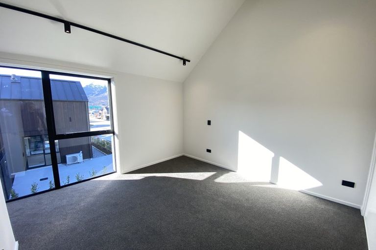 Photo of property in 14 Woolshed Road, Jacks Point, Queenstown, 9371