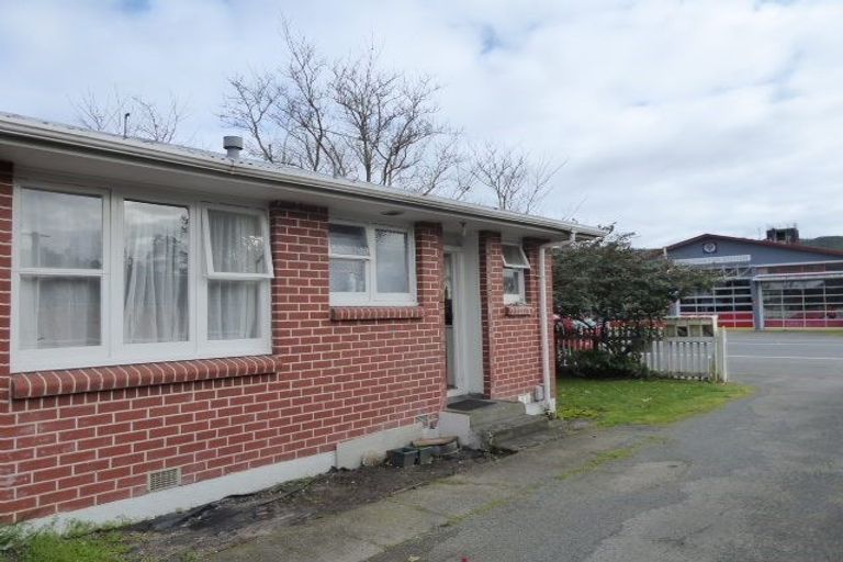 Photo of property in 1/548 Fergusson Drive, Trentham, Upper Hutt, 5018