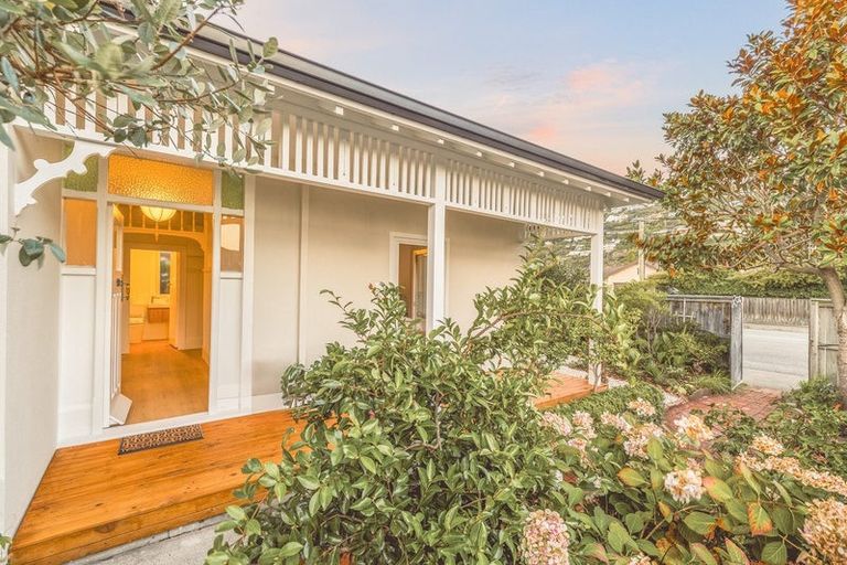 Photo of property in 26 Menzies Street, Sumner, Christchurch, 8081