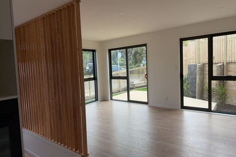Photo of property in 3 Rosina Place, Pakuranga, Auckland, 2010