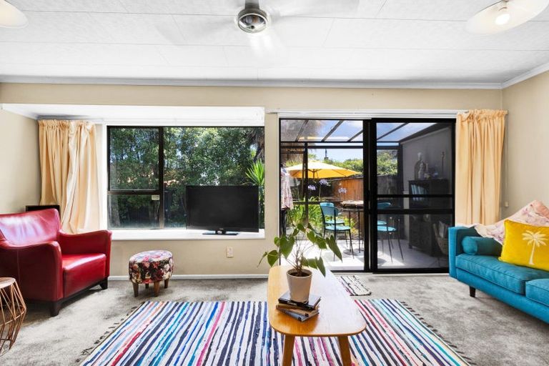 Photo of property in 4/12 Webster Street, Westown, New Plymouth, 4310