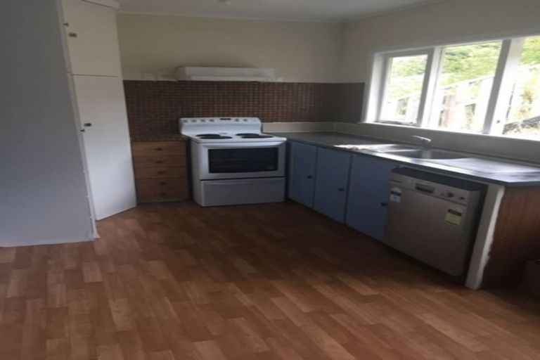 Photo of property in 13 Beswick Place, Birkdale, Auckland, 0626