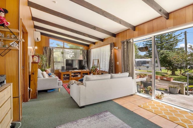 Photo of property in 33a Ladies Mile, Manly, Whangaparaoa, 0930