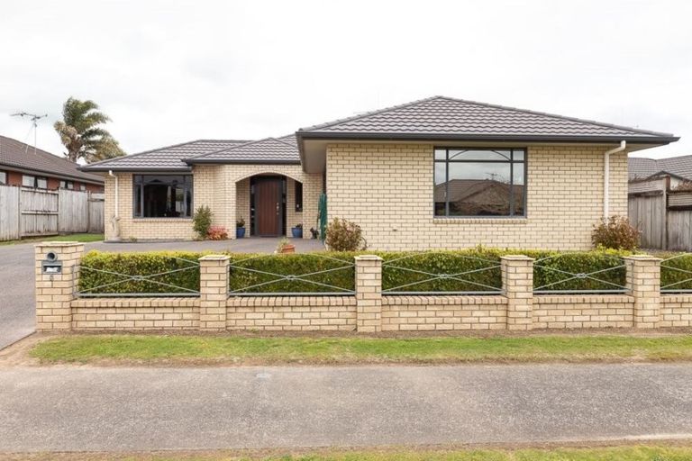 Photo of property in 5 Azure Place, Huntington, Hamilton, 3210