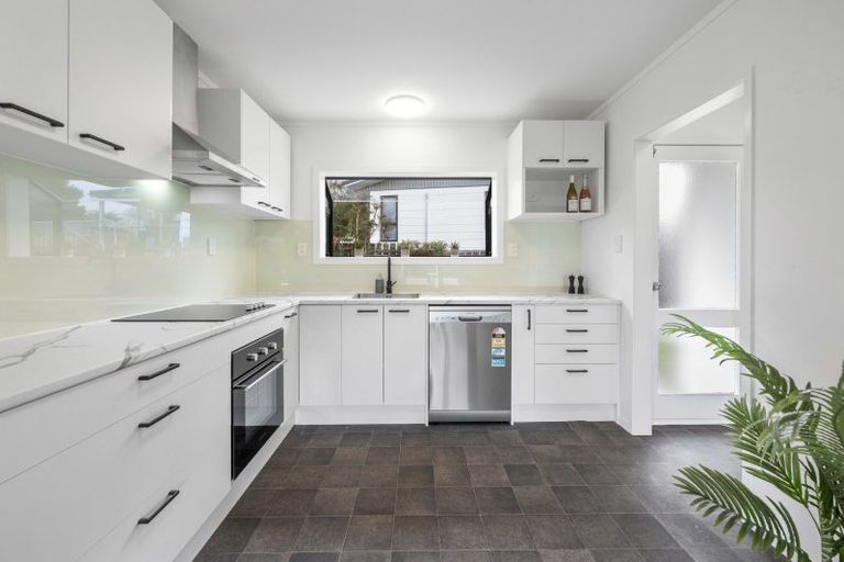 Photo of property in 62 Blomfield Street, Pukehangi, Rotorua, 3015