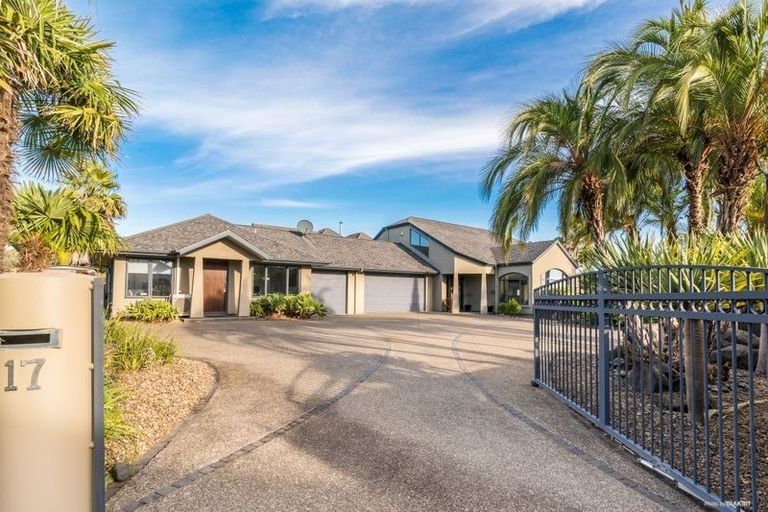 Photo of property in 17 Manor Park, Sunnyhills, Auckland, 2010