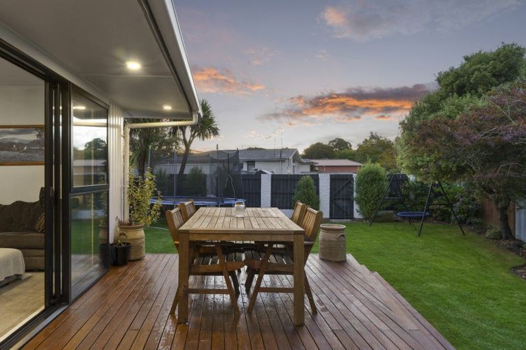 Photo of property in 1 Penelope Place, Casebrook, Christchurch, 8051