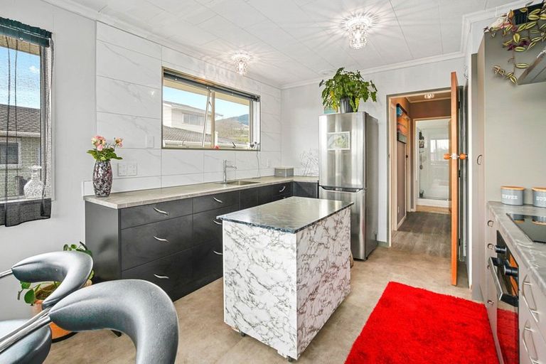 Photo of property in 1/12 Cobham Crescent, Stoke, Nelson, 7011