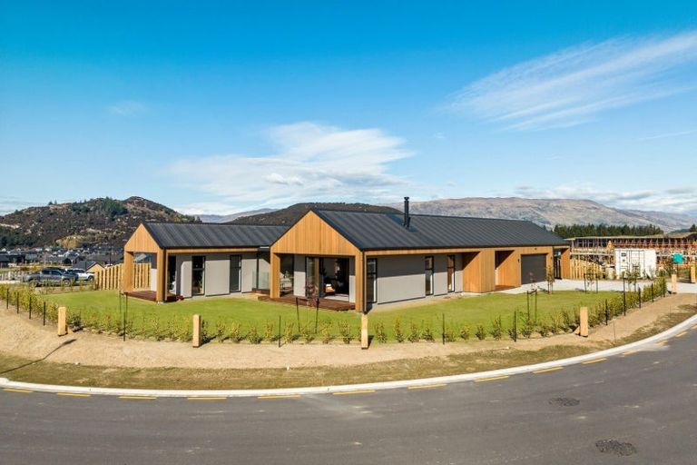 Photo of property in Northlake, 14 Erewhon Crescent, Wanaka, 9305