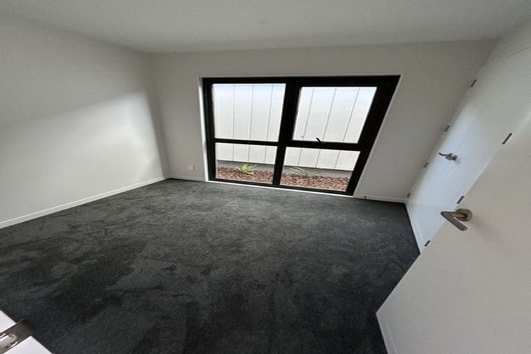 Photo of property in 5 Taukahiwi Road, Pukekohe, 2120