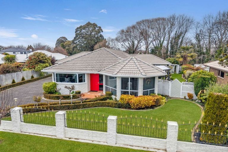 Photo of property in 17 Canon Stack Place, Kaiapoi, 7630