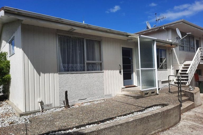 Photo of property in 1/6 Rowan Street, Hargest, Invercargill, 9810