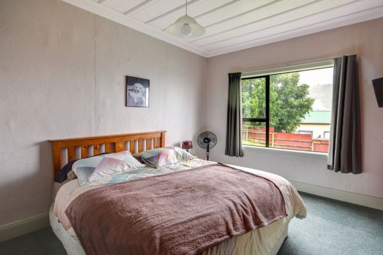 Photo of property in 34 Peter Street, Caversham, Dunedin, 9012