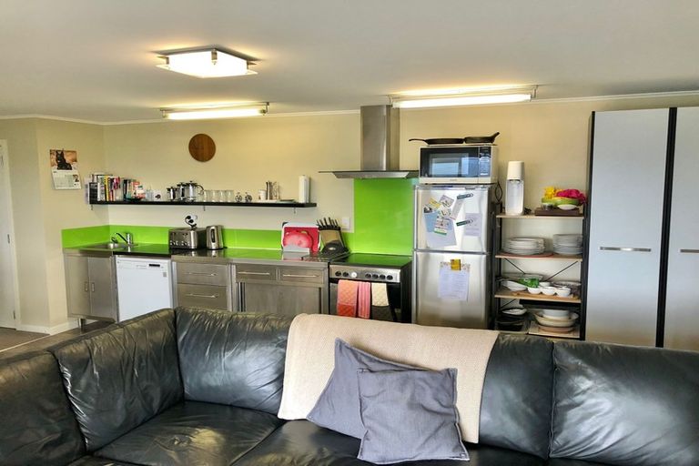 Photo of property in 4 Ingestre Street, Brooklyn, Wellington, 6021