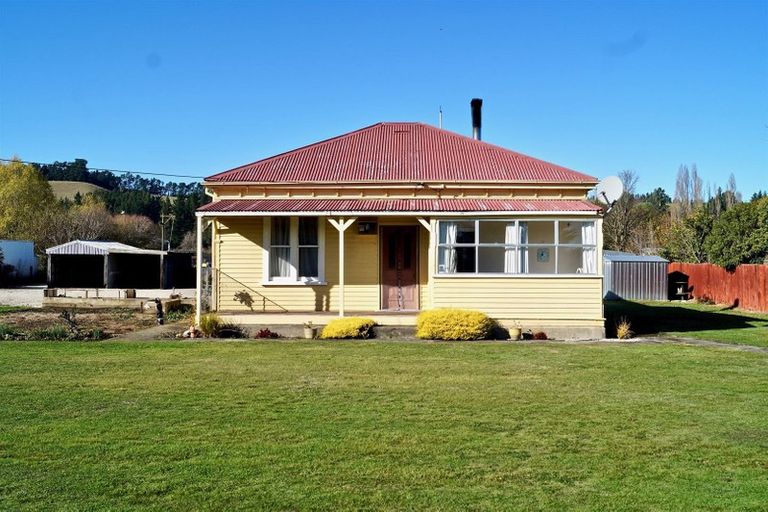 Photo of property in 36 Leslie Street, Waiau, 7332