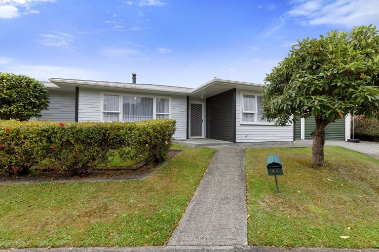 Photo of property in 15 Bonnie Glen Crescent, Ebdentown, Upper Hutt, 5018