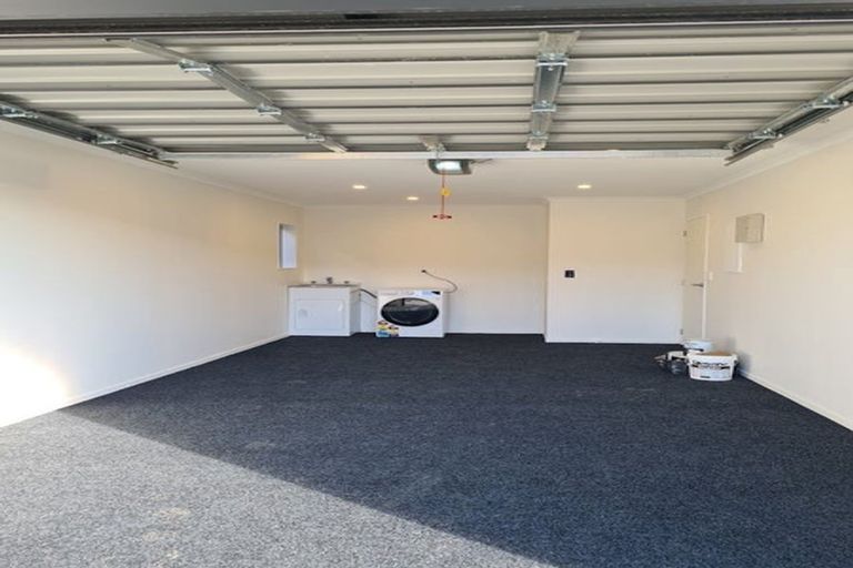 Photo of property in 137 Amesbury Drive, Churton Park, Wellington, 6037