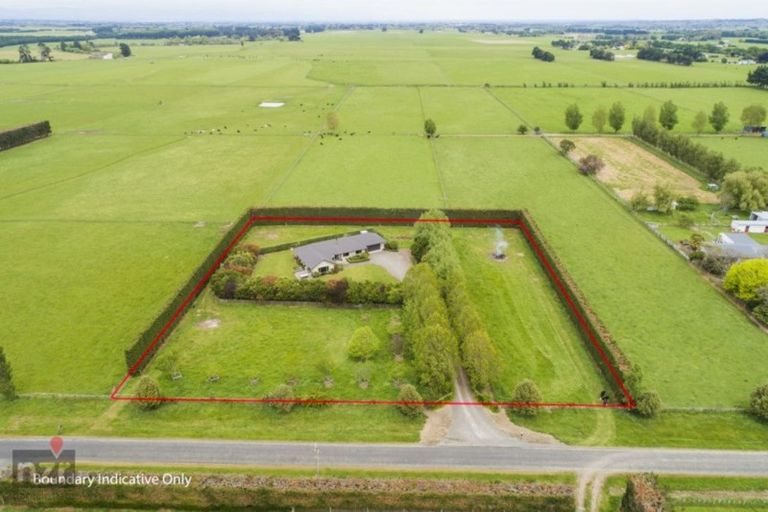 Photo of property in 62 Almadale Road, Cheltenham, Feilding, 4777