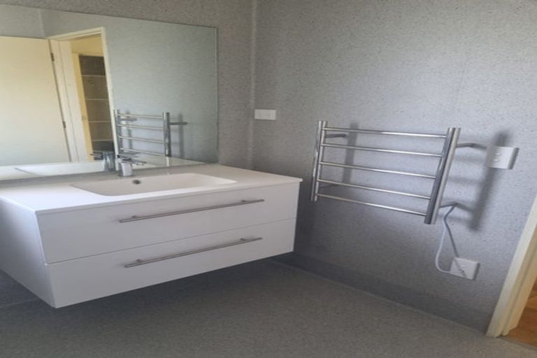 Photo of property in 122 Fenton Street, Thames, 3500