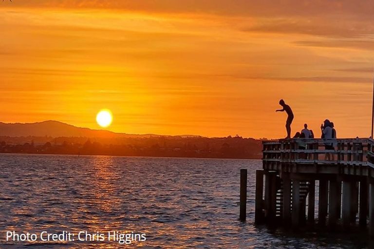 Photo of property in 3 Odin Place, Beach Haven, Auckland, 0626