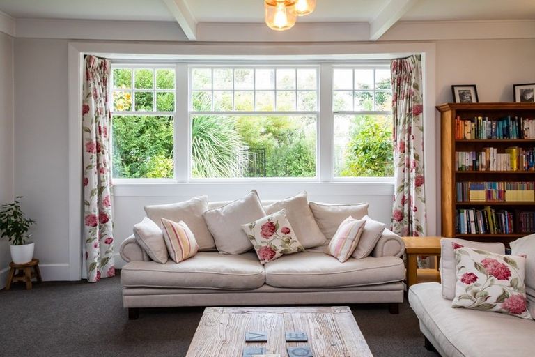 Photo of property in 44 Alpha Avenue, Strowan, Christchurch, 8052