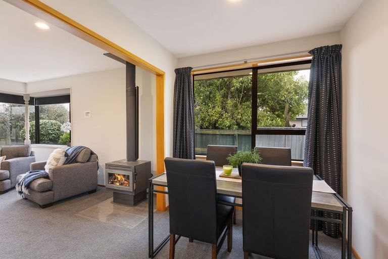 Photo of property in 81 Vivian Street, Burwood, Christchurch, 8083